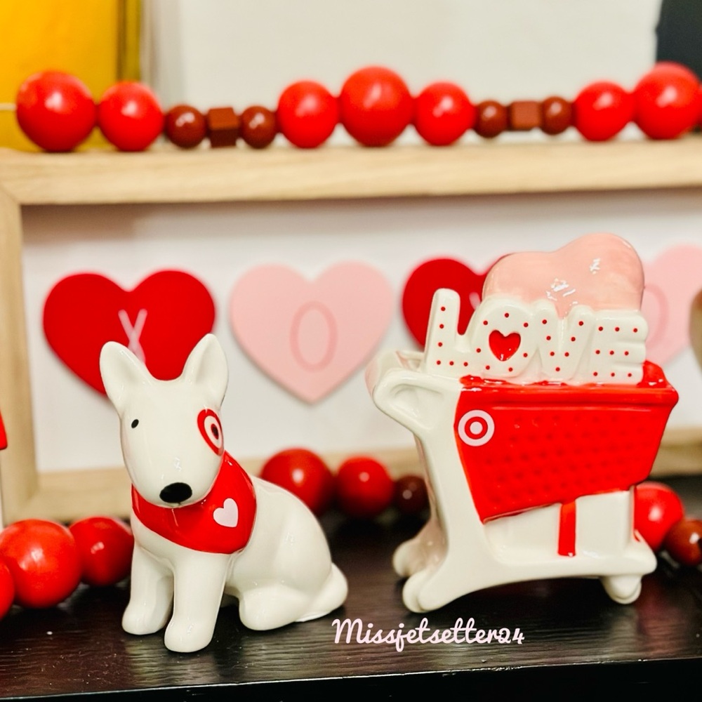 Set of 2 Target Spritz Valentine's Day Bullseye Dog & Heart Shopping Cart